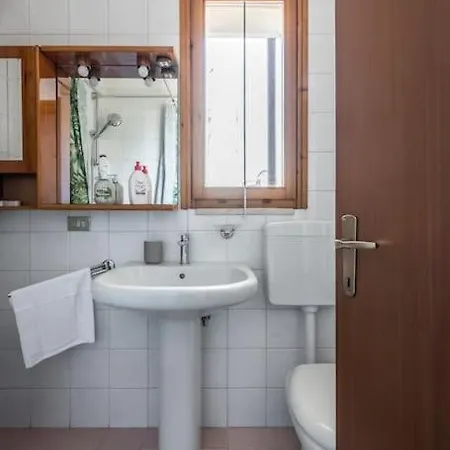 Design Dwelling Near Policlinico 아파트 모데나